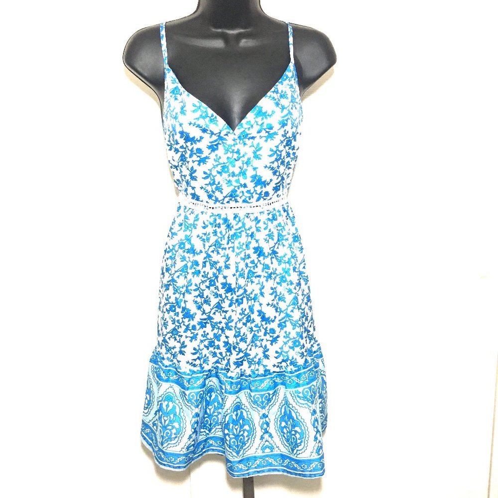 CUTE BABY DOLL FLOWY DRESS BLUE WHITE SZ M SHEIN